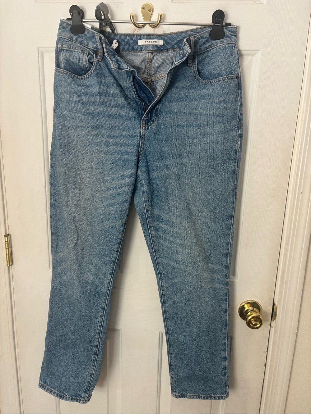 PacSun Light Blue Button-Front Denim Mom Jeans